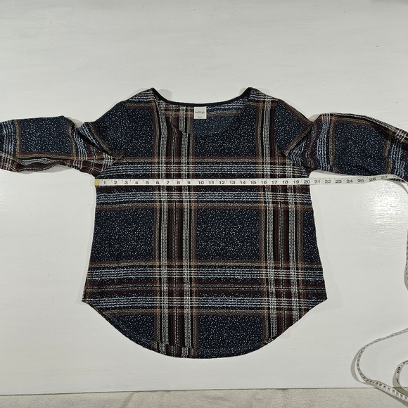 Kayleigh Stitch Fix 3/4 sleeve top womens size small - Picture 2 of 6